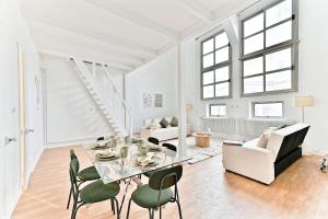 Charming very spacious apartment, Paris 9ème