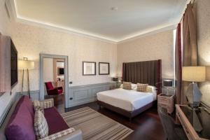 The Inn at the Spanish Steps Elegant Collection - The Gem