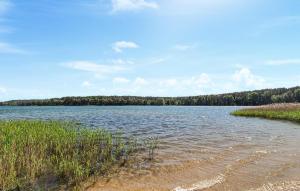 2 Bedroom Amazing Apartment In Obryta