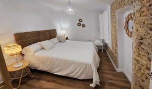 Apartamentos Almada - calle Alfonso - Plaza SAS