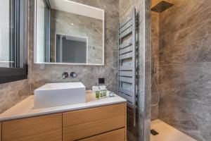 Villas Villa Bleu Rivage - Villa les pieds dans l-eau : photos des chambres