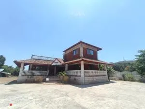 Vishwa Chandra Farms - Vāshi