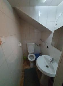 Cozy Apartment with 3 rooms