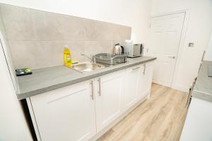 The Residence by Guestz