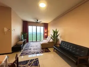 Atenza Homestay Residensi KLIA Condominium, 4 bedrooms 3 bathrooms , Near KLIA and Sepang F1 - Nilai