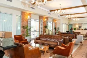 Eden Inn - 兹奇隆亚科夫