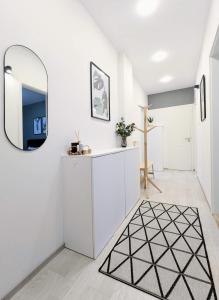 Old Town 2 BDR, free coffee