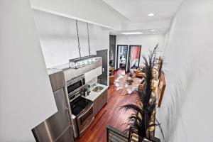 Rustic Chic 4BR for Groups - Bushwicks Finest Stay