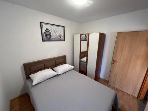 Apartments Sun Rogoznica