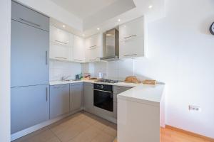 Golden Tulip Apartment