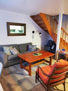 Three-Bedroom Apartment room in Kaikanten Kro og Rorbu