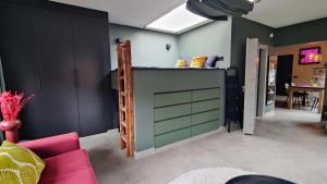 Zevenenvijftig airb&b