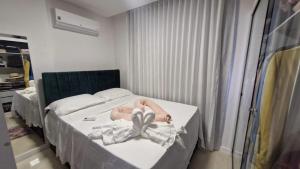 Apto 4 quartos automatizado vista para o mar