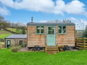 Foxgloves Hut Brompton Regis - Bampton