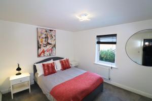 Bracknell Contemporary Stylish 3 bedroom in