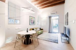 MMM Palazzo Diaz - The House Of Travelers