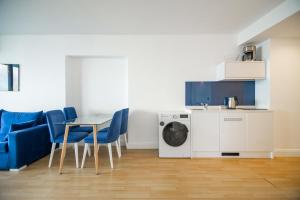 Lovely 2BR Apartment near by Sea