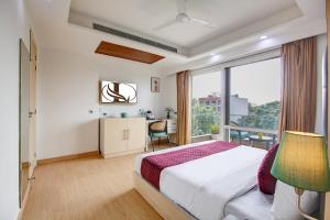 Limewood Stay - Unitech Cyber Park