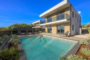 Villa Sanda by IstriaLux - Krmed