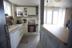 Maisons de vacances Maison front de mer - plage du debarquement : photos des chambres