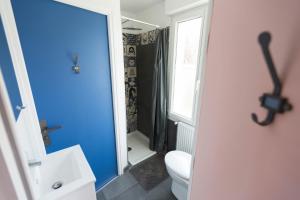 Maisons de vacances Maison front de mer - plage du debarquement : photos des chambres