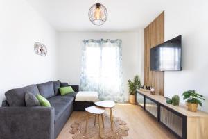 Home2Book Vibrant & Trendy Apt Santa Cruz Center