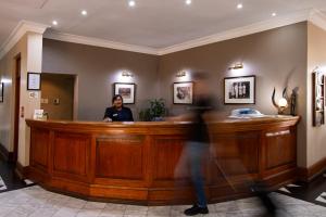 Queens Hotel by BON Hotels