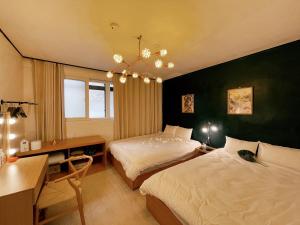 Căn Hộ 2 Phòng Ngủ (Two-Bedroom Apartment)