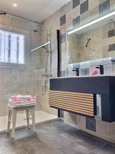 Maisons de vacances Gites La Catalane : photos des chambres