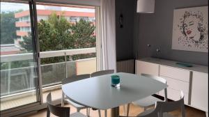 Appartements Les Glycines : photos des chambres