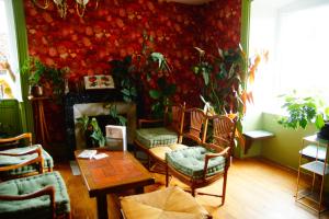 Sejours chez l'habitant Chambre et piece a vivre bucolique : Chambre Double avec Terrasse