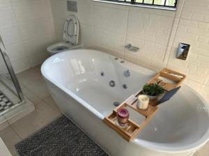 Kings view exclusive villas