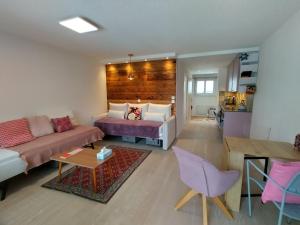 Montanji 7- neu renoviert, tolle Aussicht!