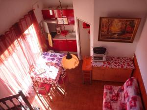 Appartement proche plage avec terrasse, 6 couchages, parking privé, Internet optionnel - FR-1-387-75