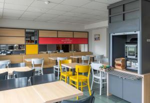 Hotels B&B HOTEL Beauvais : photos des chambres