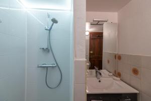 Maisons de vacances Gites de france 2 epis 5 personnes a mazel bouissy : photos des chambres