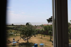 Appart'hotels Eco-Domaine La Fontaine - RESIDENCE-SPA - Plage de la Fontaine aux Bretons : photos des chambres