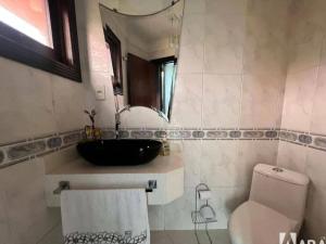 6 Suites in Best Location