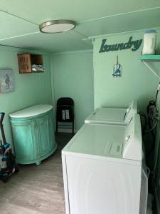 The Cozy Crab Cottage