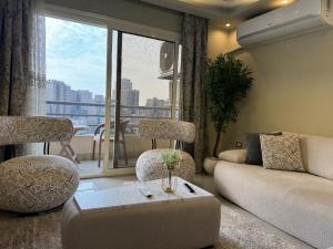 شقه للايجار المفروش في شارع المحروسه المهندسين 1103