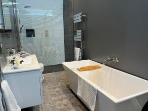 Luxurious studio for two with spectacular views