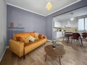 Maisons de vacances Centre ville de Vichy, entree autonome : photos des chambres
