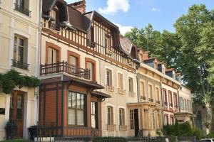 Maisons de vacances Centre ville de Vichy, entree autonome : photos des chambres