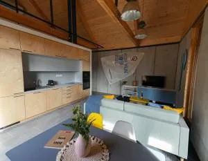 Kalóz apartmanház Velence - Nadap