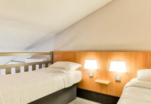 Hotels B&B HOTEL Montpellier 2 : Chambre Quadruple