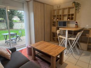 ღ Le Prieuré - Avec Wifi, Terrasse & Parking