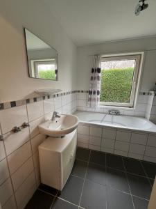 Vakantiebungalow 95 in Baarland