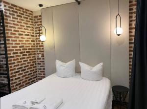 B2 Beautiful House in 7th, 2-4G by Eiffel Tower