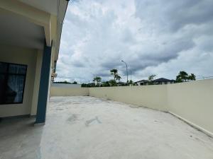 Austin JB Gather Corner Lot 15pax,Tebrau, Ikea