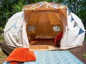 Tentes de luxe Horizons Verts Luna Tent : photos des chambres